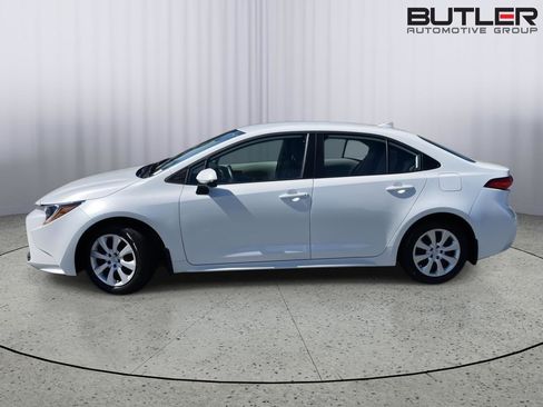 Certified 2026 Toyota Corolla LE image 2