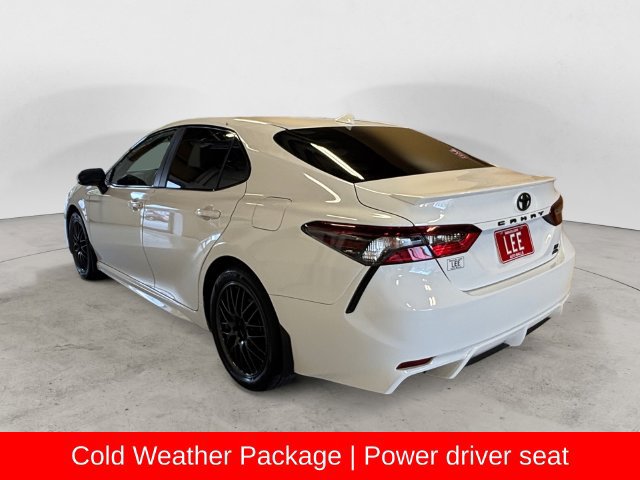 Used 2023 Toyota Camry SE w/ Cold Weather Package AWD/4WD image 3