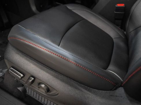 Used 2026 Toyota Sienna XSE image 37