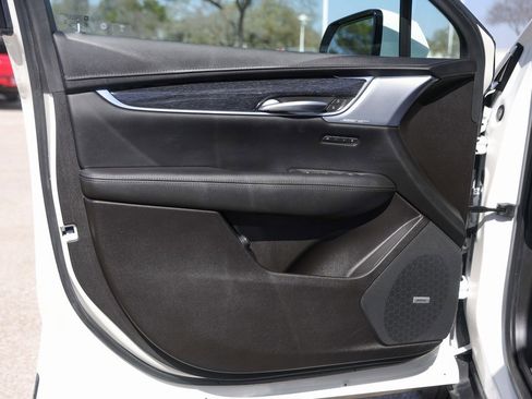 Used 2024 Cadillac XT5 Premium Luxury image 24