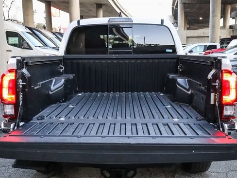 Used 2022 Toyota Tacoma SR5 image 27