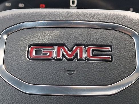 New 2026 GMC Sierra 2500 AT4 w/ AT4 Premium Plus Package AWD/4WD image 22