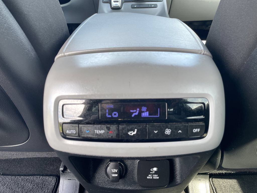 Used 2020 Hyundai Palisade SEL w/ Convenience Package AWD/4WD image 19
