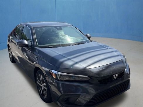 Used 2024 Honda Civic LX image 1