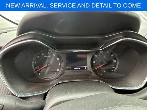 Used 2023 Chevrolet TrailBlazer LT FWD image 12