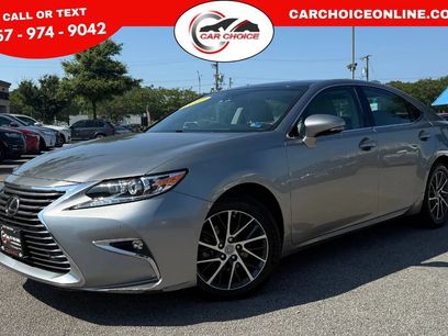 Used 2017 Lexus ES 350 w/ Luxury Package