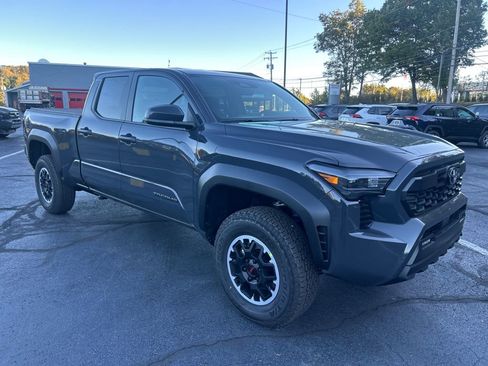 New 2025 Toyota Tacoma TRD Off-Road image 7
