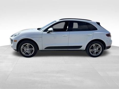 Used 2018 Porsche Macan image 2