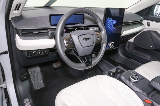 Used 2023 Ford Mustang Mach-E Premium AWD/4WD image 21