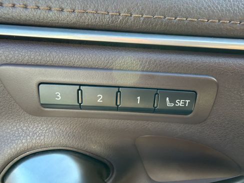 Used 2020 Lexus ES 350 w/ Premium Package FWD image 16