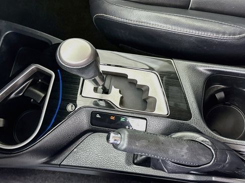 Used 2018 Toyota RAV4 Limited w/ All Weather Liner Package AWD/4WD image 20