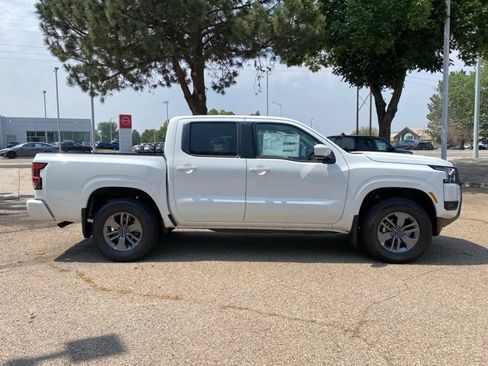 New 2026 Nissan Frontier SV w/ All-Weather Content Package AWD/4WD image 6