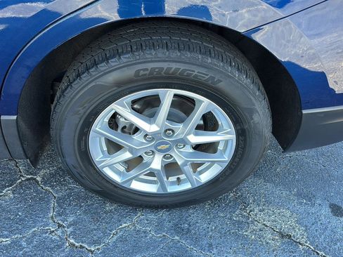 Used 2022 Chevrolet Equinox LT w/ LPO, Floor Liner Package image 30