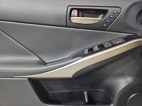Used 2019 Lexus IS 300 w/ Navigation Package RWD image 29