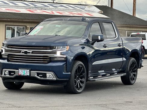 Used 2022 Chevrolet Silverado 1500 High Country image 8