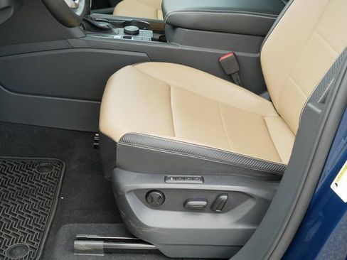 Certified 2023 Volkswagen Atlas Cross Sport SEL AWD/4WD image 14