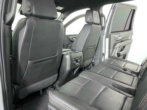 Used 2023 Chevrolet Tahoe RST image 21