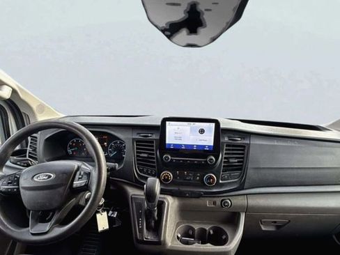 Used 2020 Ford Transit 250 Low Roof AWD image 8