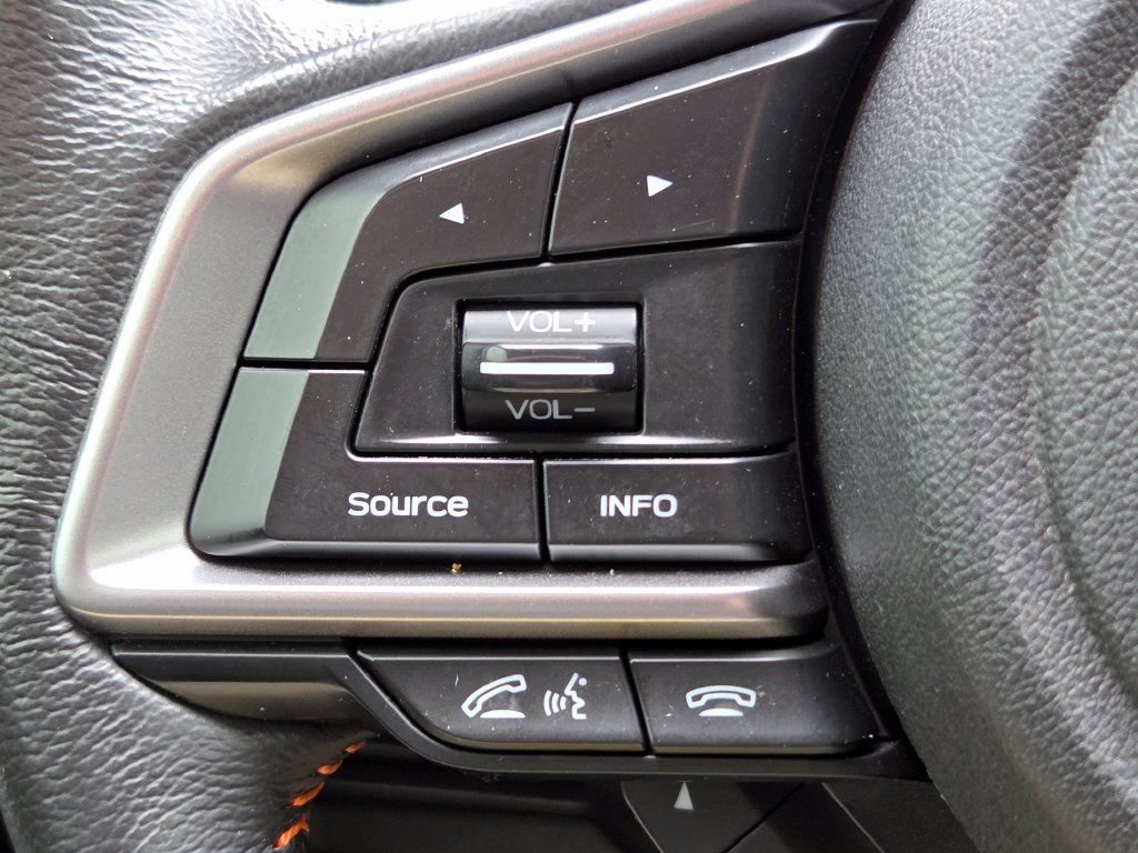 Used 2019 Subaru Crosstrek 2.0i Limited w/ Moonroof Package w/Navigation AWD/4WD image 13