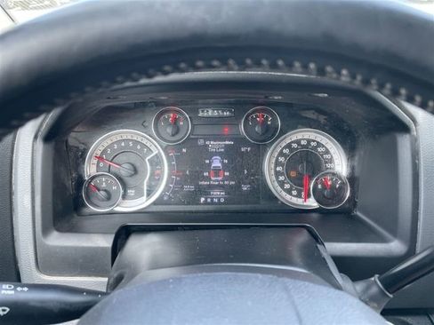 Used 2017 RAM 2500 Big Horn image 13