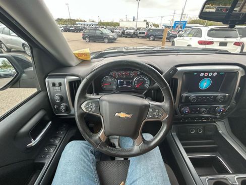 Used 2017 Chevrolet Silverado 1500 LT w/ Rally 2 Edition AWD/4WD image 30