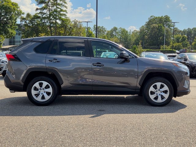 Used 2024 Toyota RAV4 LE FWD image 6