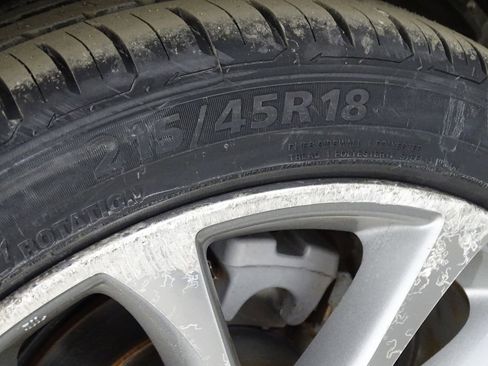 Used 2015 Toyota Avalon XLE Touring image 43