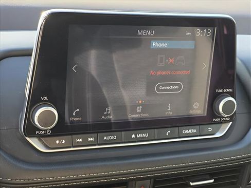 Used 2023 Nissan Rogue SV image 20