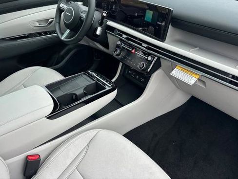 New 2026 Hyundai Tucson Limited image 13