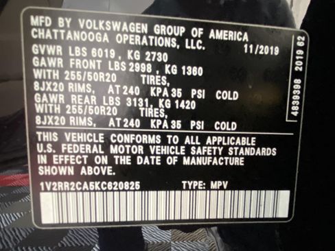 Used 2019 Volkswagen Atlas SEL R-Line AWD/4WD image 32