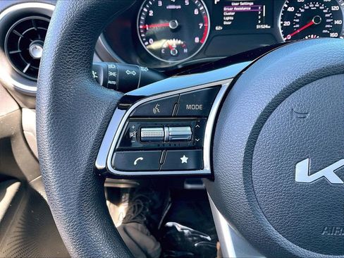 Used 2024 Kia Forte LXS FWD image 21