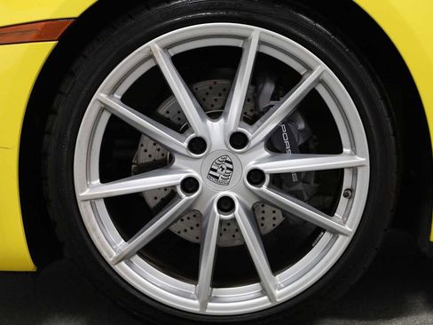 Certified 2022 Porsche 911 Carrera RWD image 39