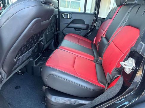 Certified 2023 Jeep Wrangler Unlimited Rubicon 4xe image 7