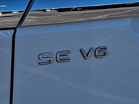 Used 2022 Volkswagen Atlas SE image 34