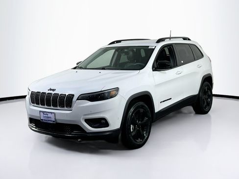 Used 2023 Jeep Cherokee Altitude Lux AWD/4WD image 1