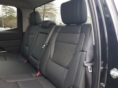 Used 2024 Toyota Tundra Limited image 16