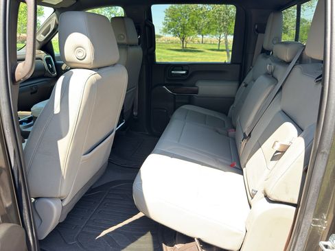 Used 2023 GMC Sierra 2500 SLT w/ SLT Convenience Package AWD/4WD image 23