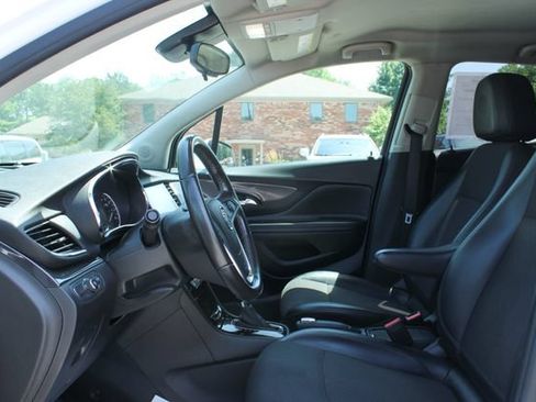 Used 2019 Buick Encore Sport Touring w/ Safety Package FWD image 12