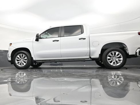 Used 2022 Chevrolet Silverado 1500 Custom RWD image 20
