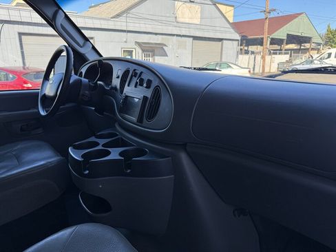 Used 2008 Ford E-150 and Econoline 150 image 19