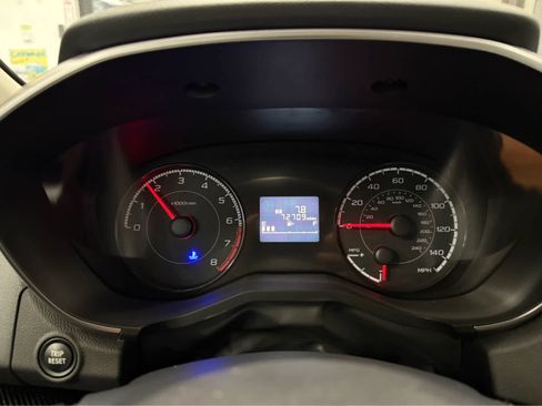 Used 2023 Subaru Crosstrek 2.0i Premium image 14