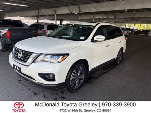 Used 2020 Nissan Pathfinder Platinum AWD/4WD image 1