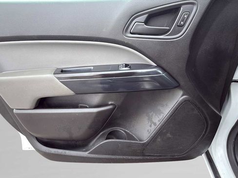 Used 2017 Chevrolet Colorado W/T image 17