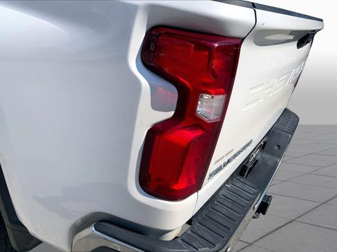 Used 2022 Chevrolet Silverado 2500 LTZ w/ LTZ Plus Package AWD/4WD image 29