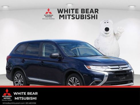 Used 2016 Mitsubishi Outlander ES AWD/4WD image 1