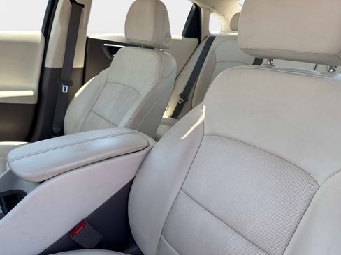 Used 2024 Chevrolet Malibu LT FWD image 20