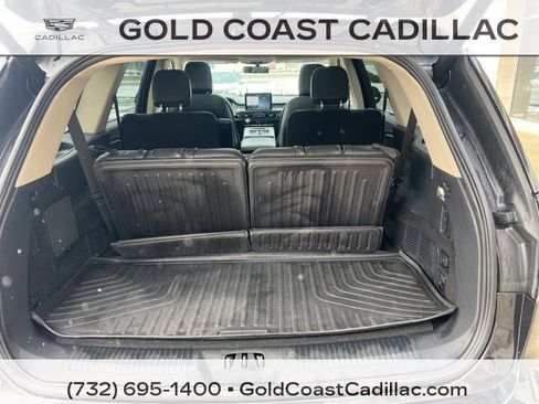 Used 2023 Lincoln Aviator AWD w/ Premium Package image 13