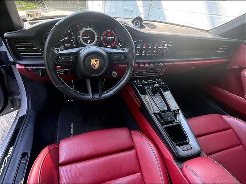 Certified 2022 Porsche 911 Carrera GTS RWD image 11