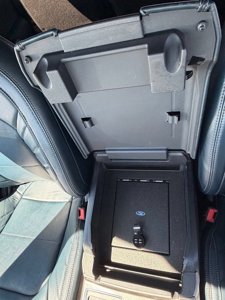 Used 2018 Ford F150 Limited AWD/4WD image 19