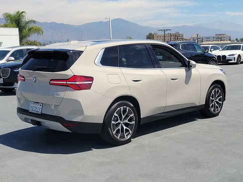 Used 2026 BMW X3 xDrive30i w/ Convenience Package AWD/4WD image 3